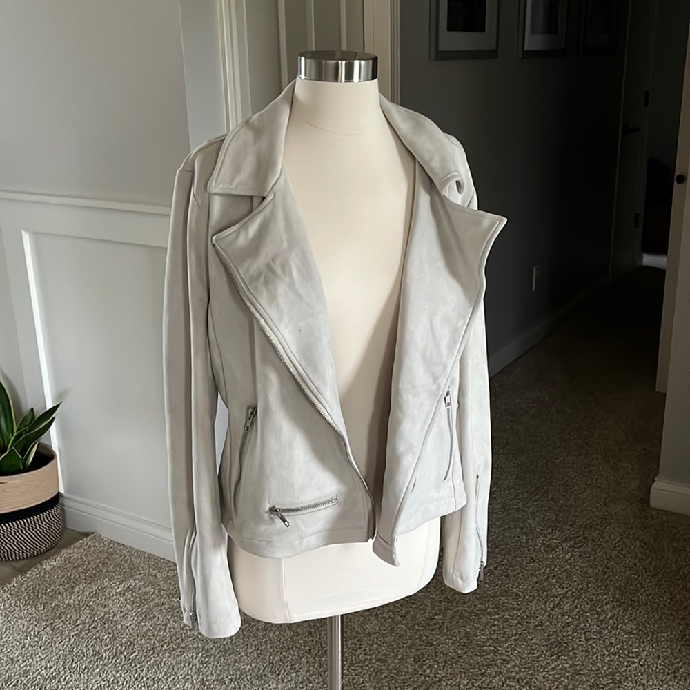 NWOT Pink Lily Jacket